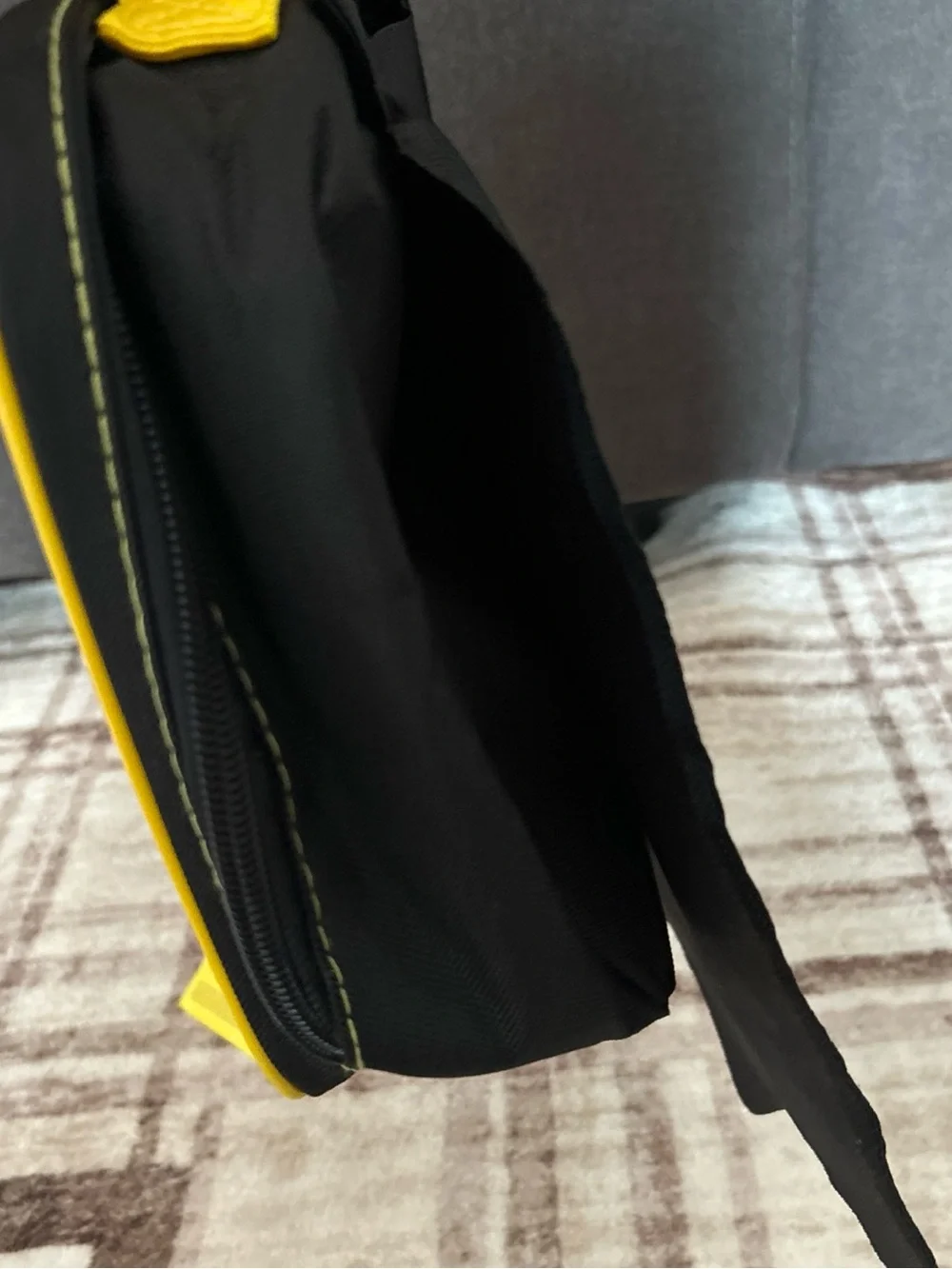 Lego The Batman Movie Lunch Bag with Detachable Cape New